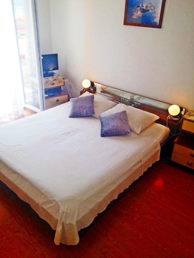Apartments Eugen Pedisic Turanj Extérieur photo