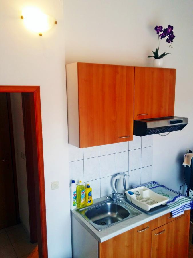 Apartments Eugen Pedisic Turanj Extérieur photo